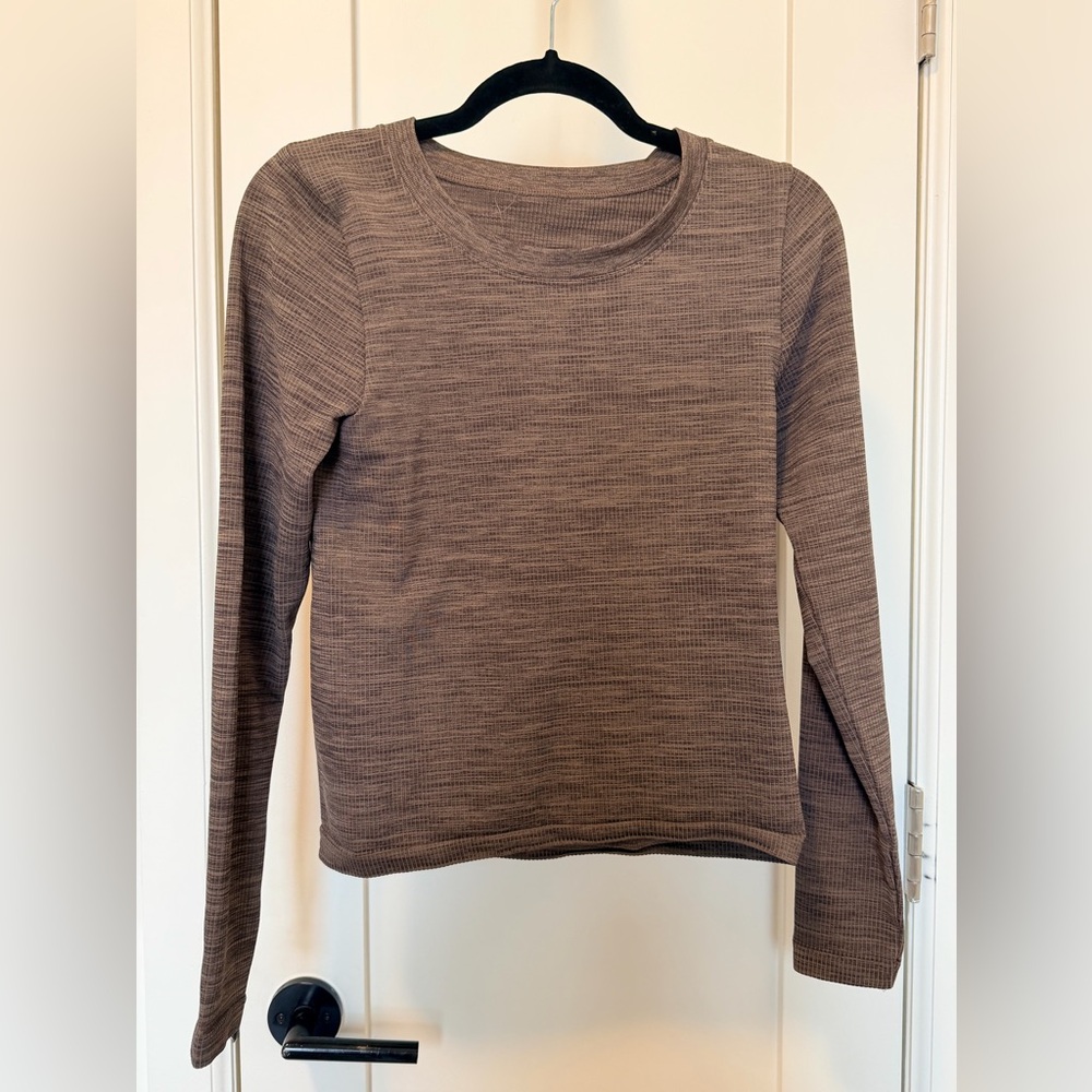Athleta Taupe Long Sleeve Top